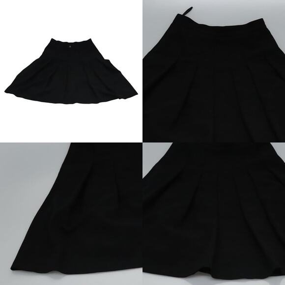 Chanel CC Skirt - Picture 3 of 8